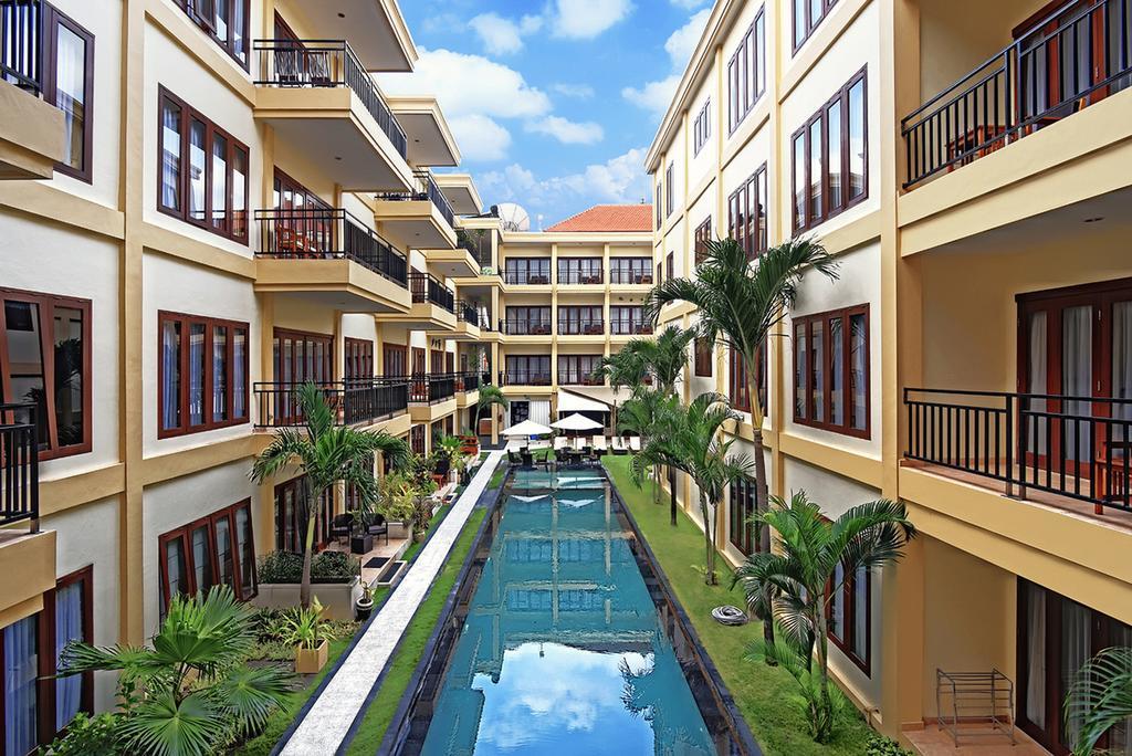 Kuta Town House Apartments Extérieur photo