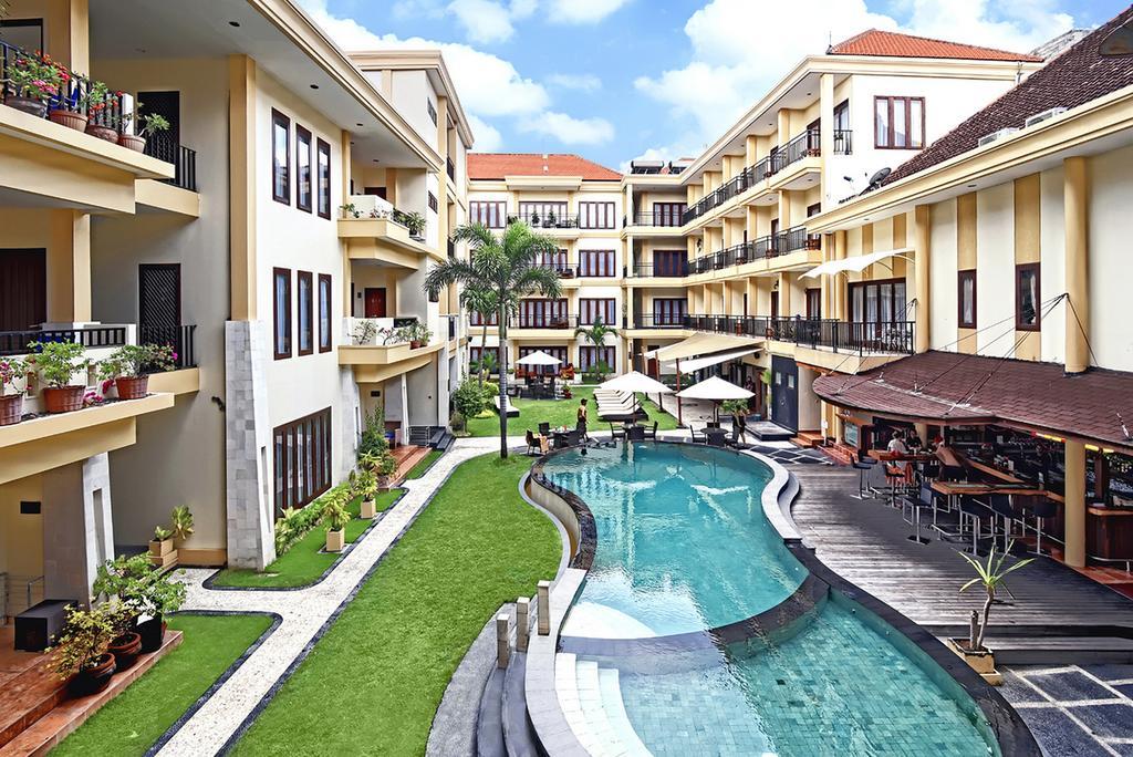 Kuta Town House Apartments Extérieur photo